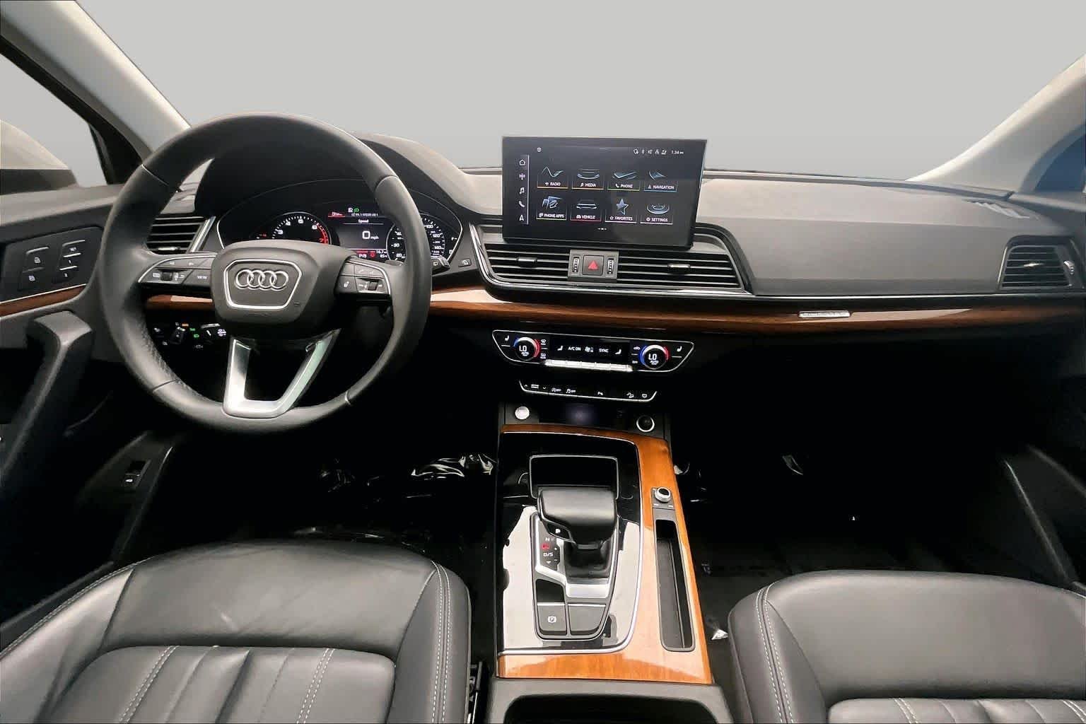 Used 2023 Glacier White Metallic Audi Premium image 30