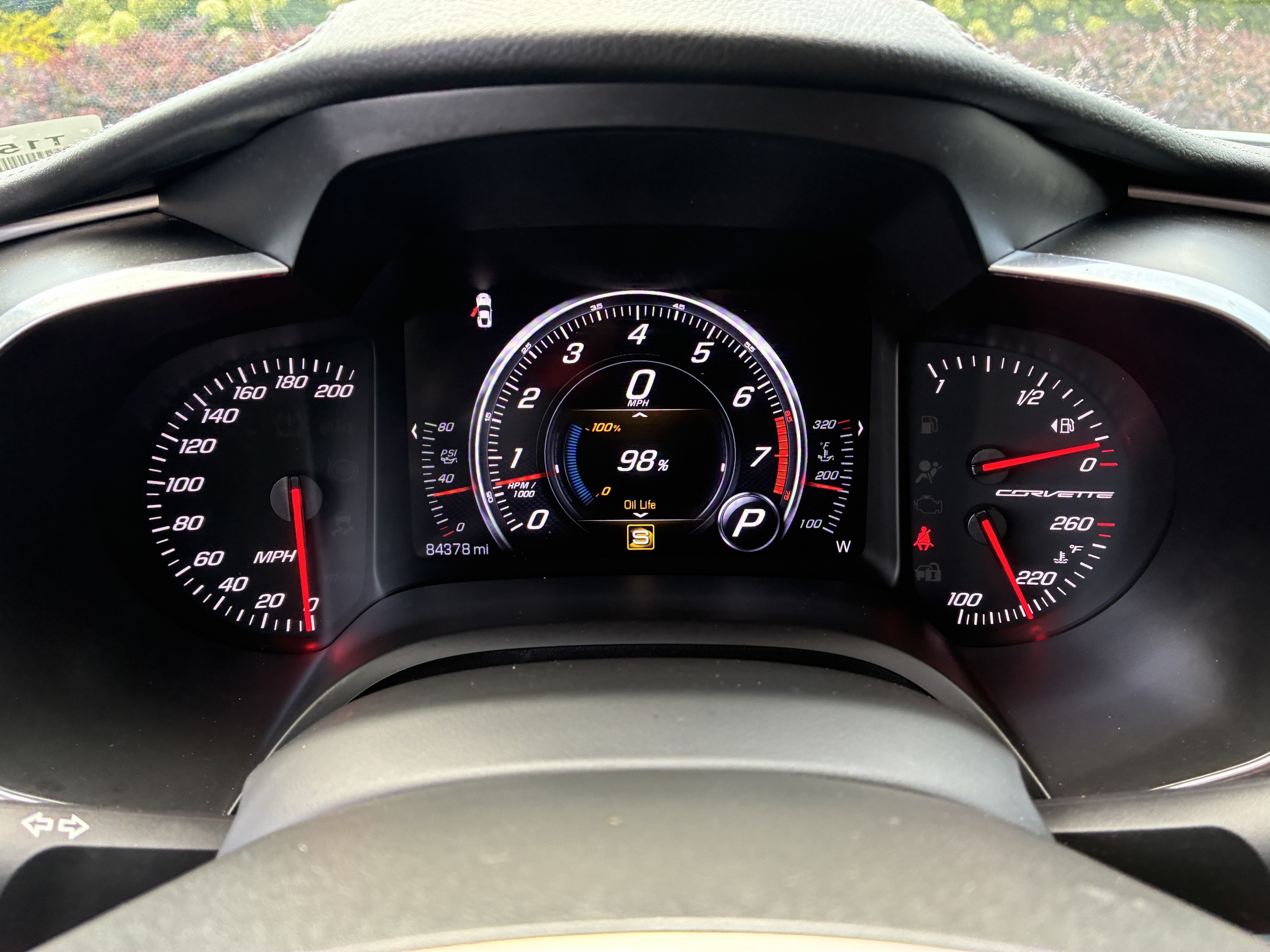Used 2019 Arctic White Chevrolet 1LT image 24