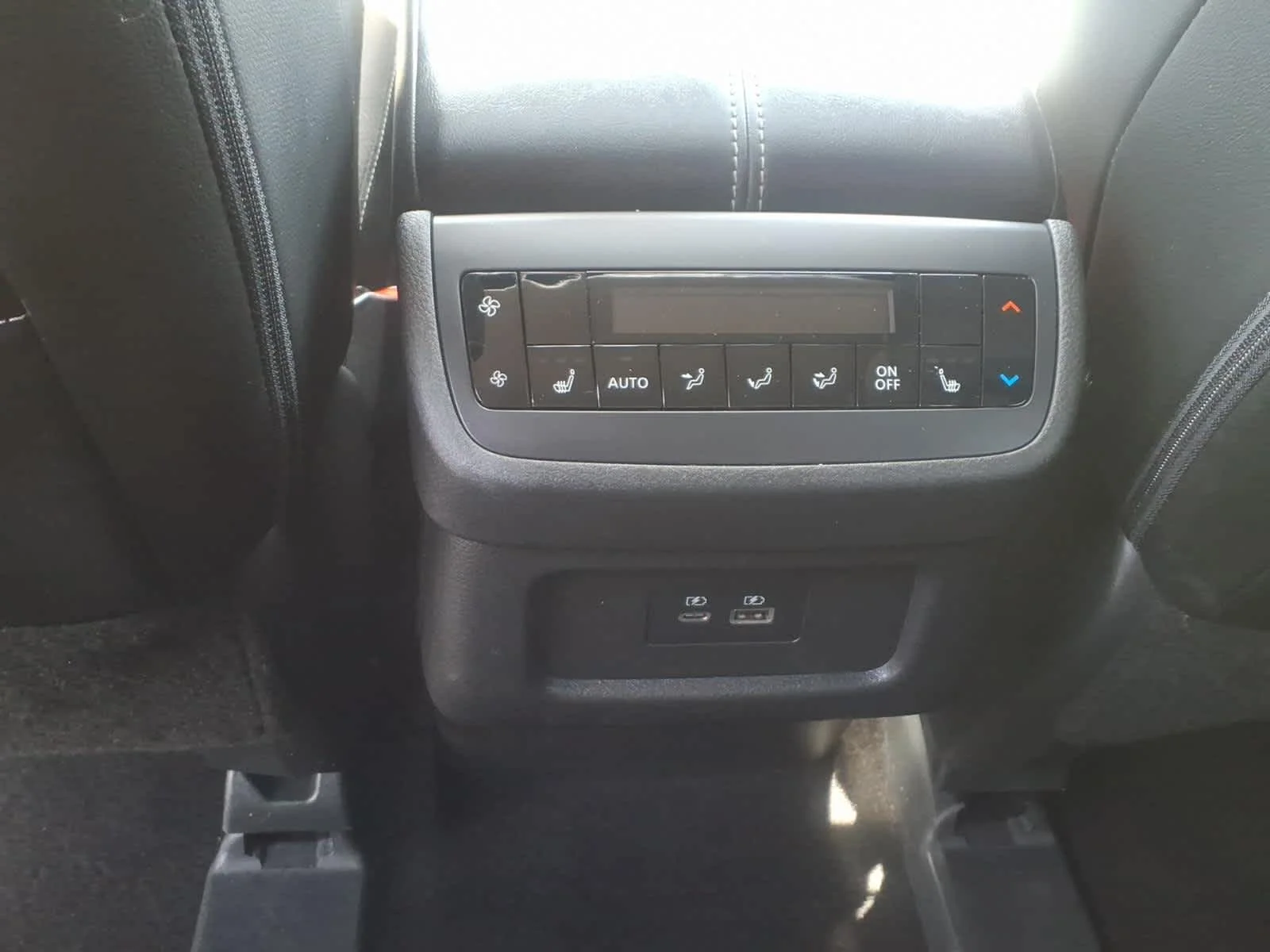 Certified Used 2023 Scarlet Ember Tintcoat Nissan SL image 13