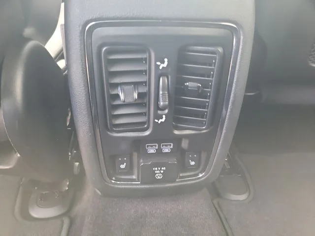 Used 2017 Blue Dodge R/T image 18