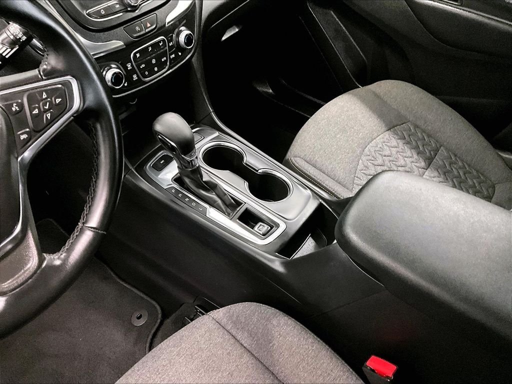 Used 2024 Summit White Chevrolet LT image 20