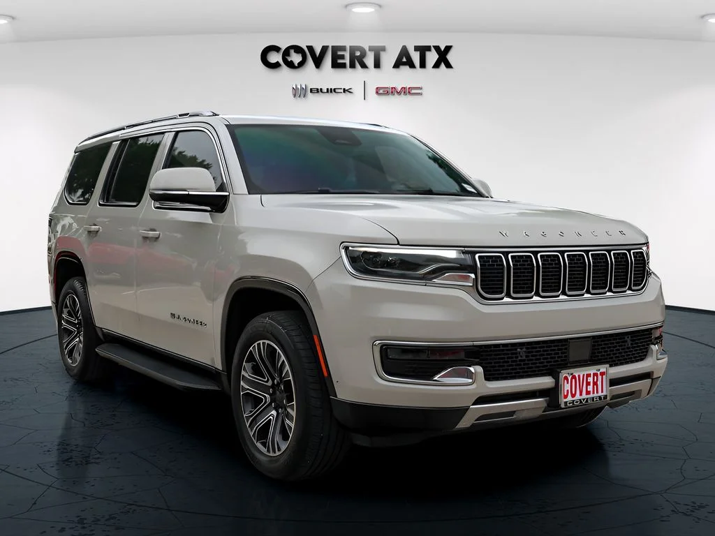 Used 2022 White Jeep Series III image 9