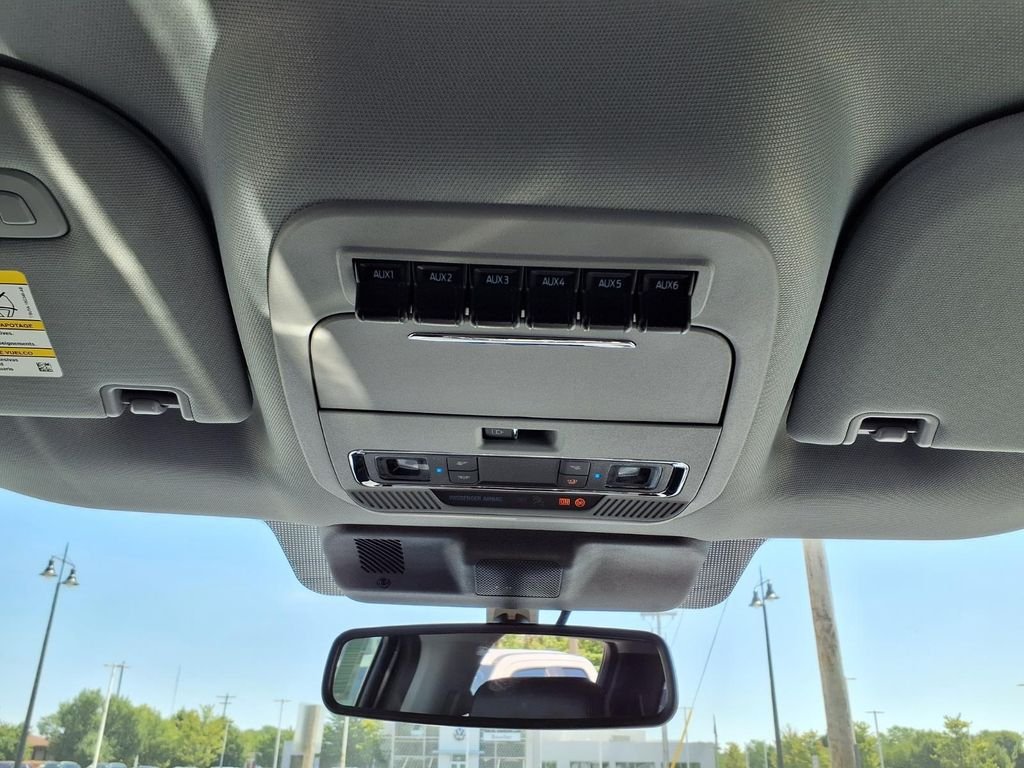 New 2026 Gray Ford Lariat image 22