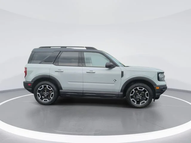Used 2021 Green Ford Outer Banks image 9