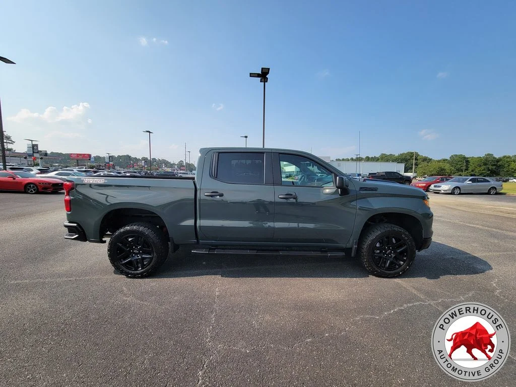 Used 2025 Gray Chevrolet Custom Trail Boss image 6