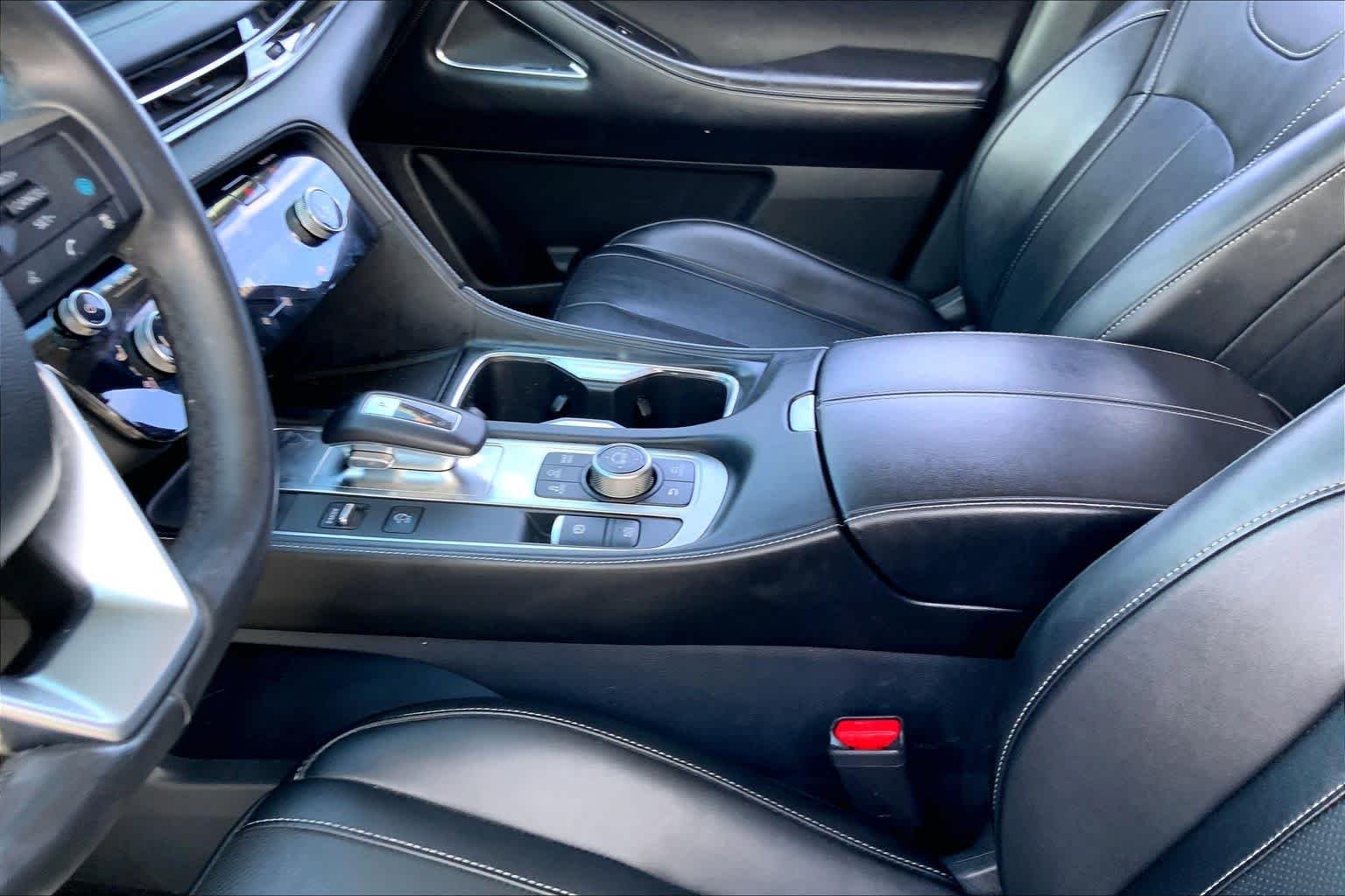 Used 2023 Graphite Shadow INFINITI LUXE image 15