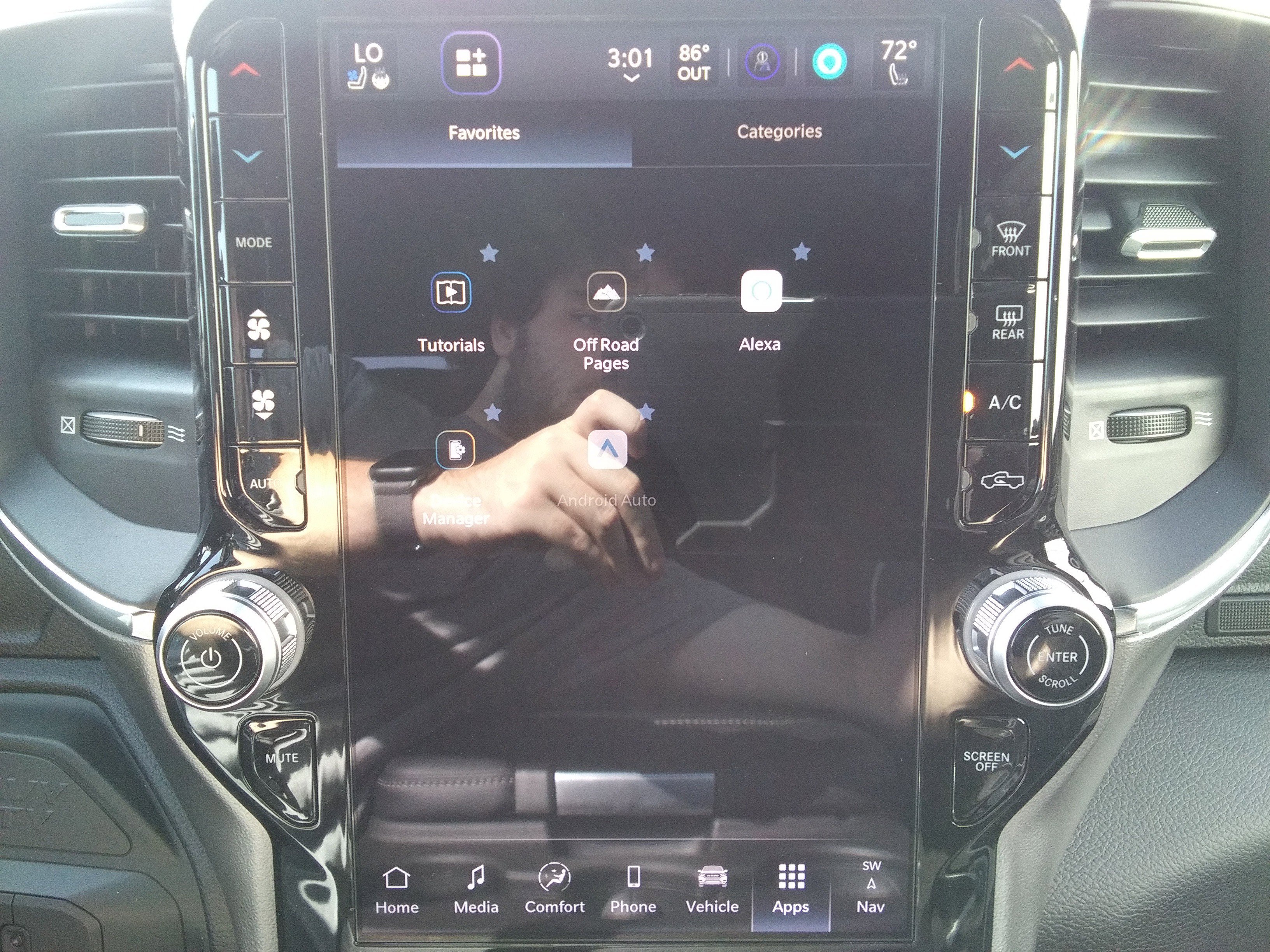 2026 RAM 2500 Laramie - Photo 25