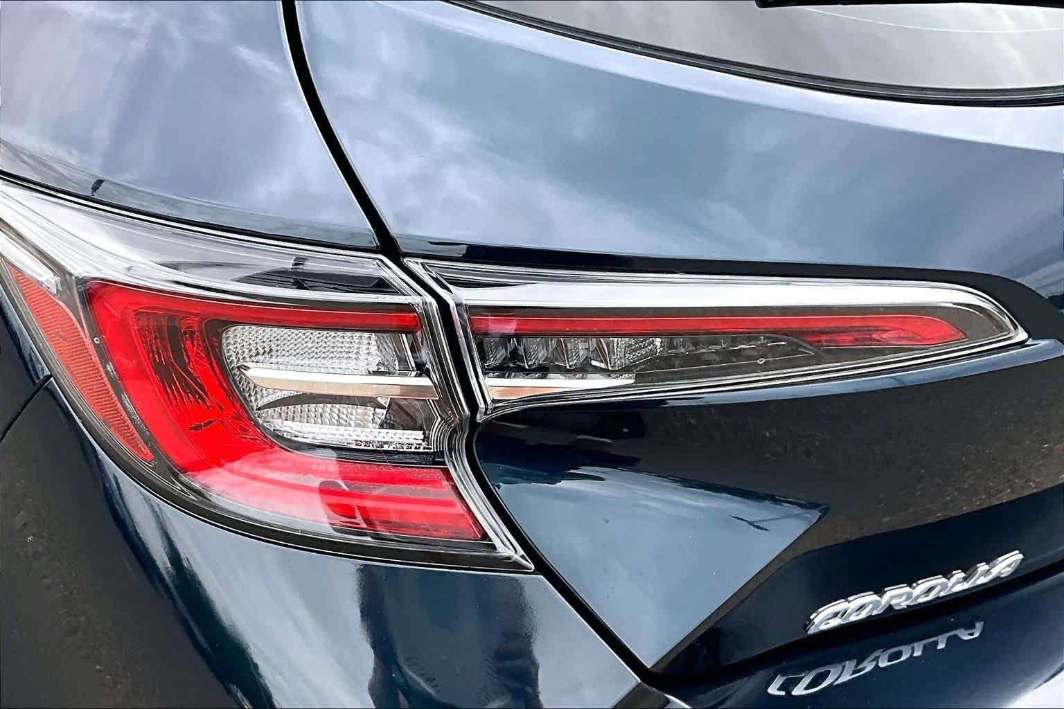 Certified Used 2022 Galactic Aqua Mica Toyota SE image 28