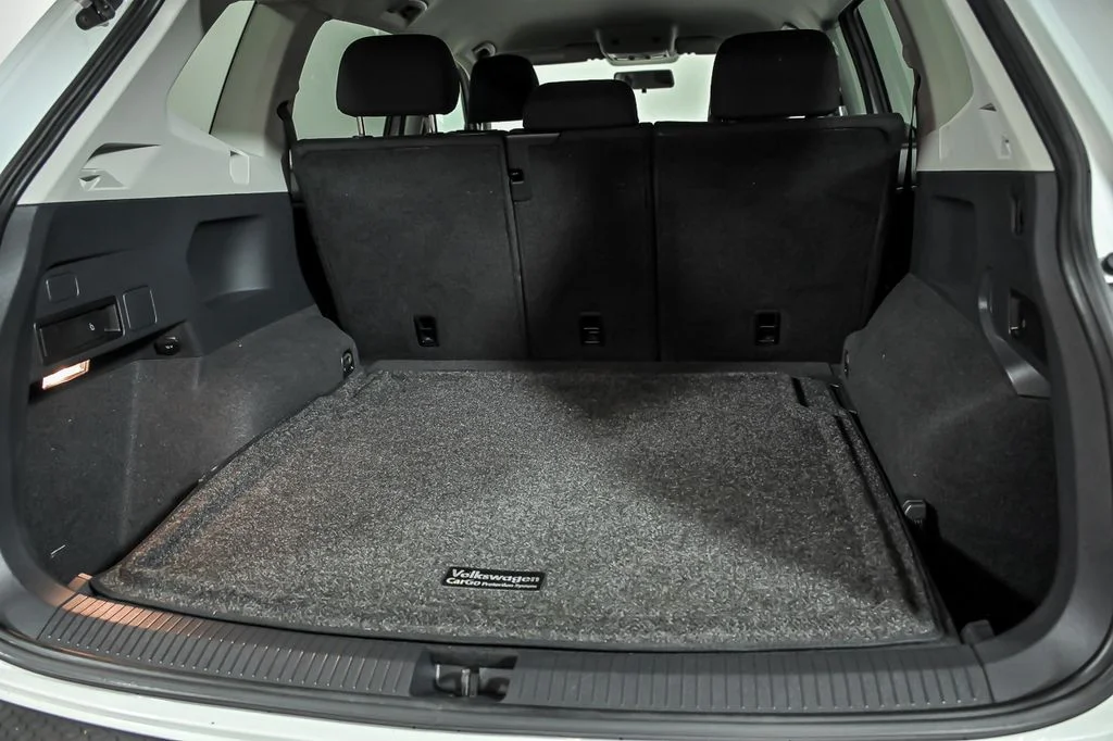 Used 2019 White Volkswagen 2.0T S image 9