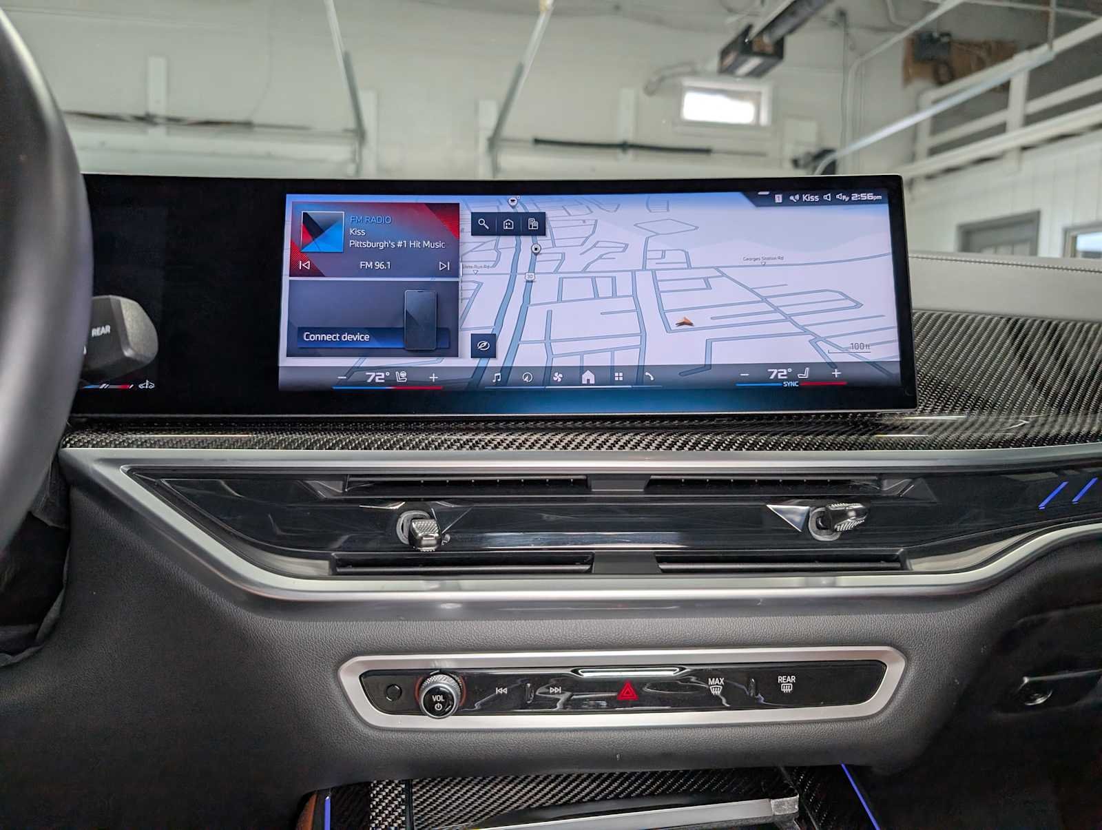 Used 2025 Skyscraper Grey Metallic BMW M60i image 35