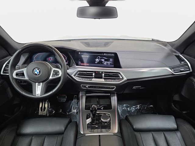 Certified Used 2022 Black Sapphire Metallic BMW xDrive40i image 10