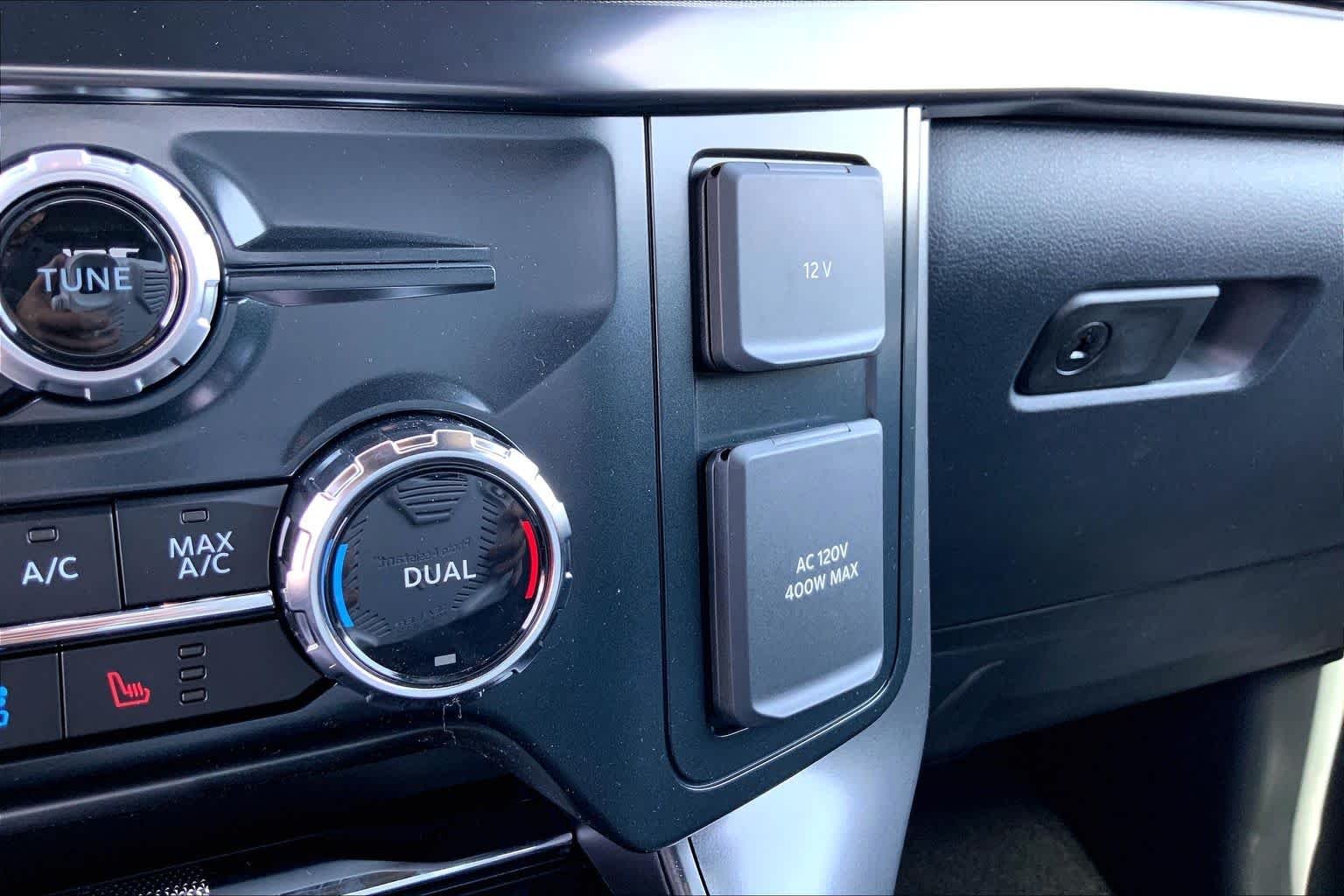 New 2026 Star White Metallic Tri-Coat Ford Lariat® image 20