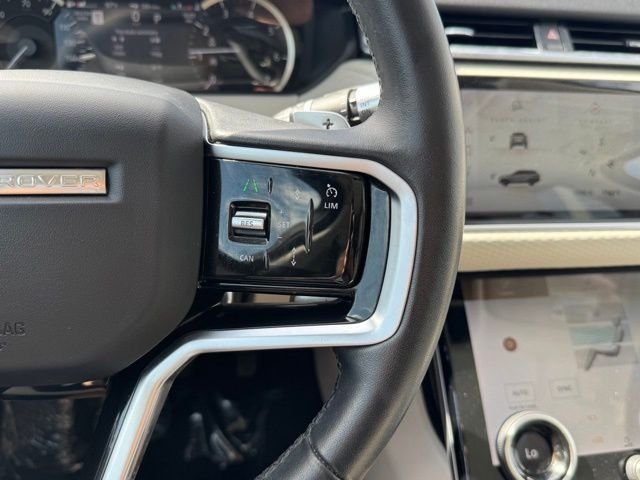 Used 2023 Eiger Gray Metallic Land Rover S image 9