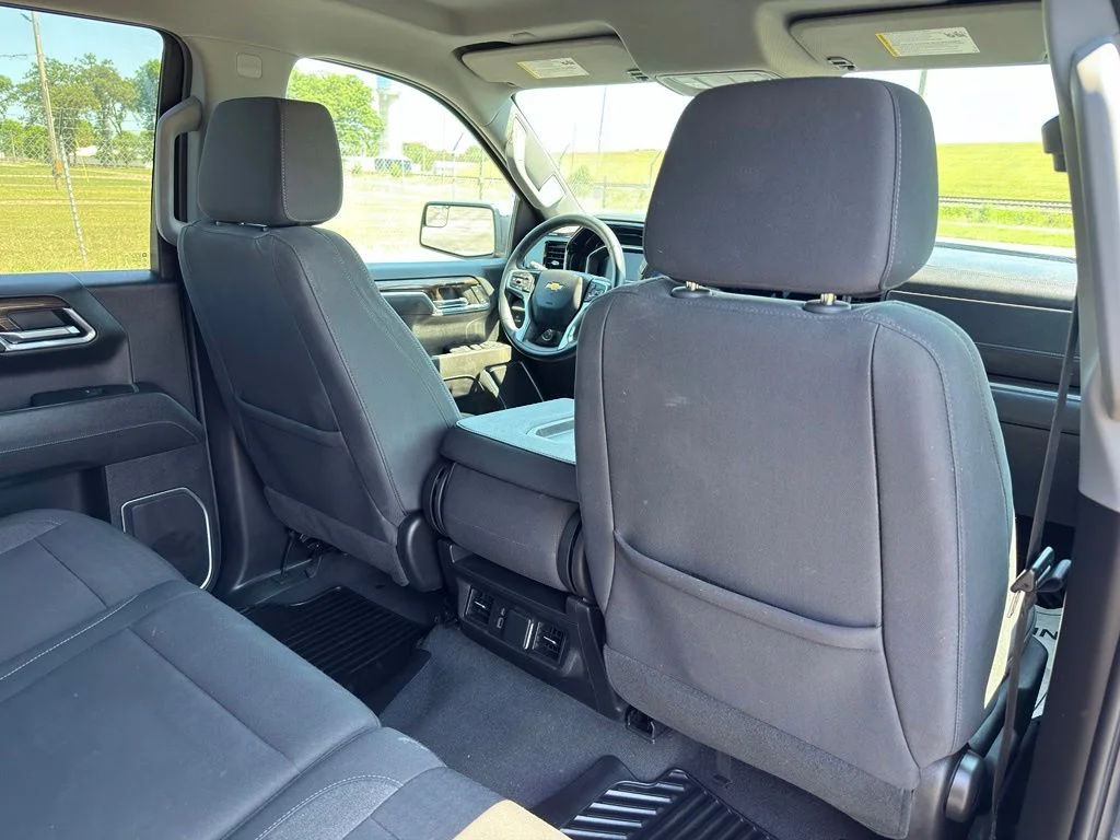Used 2023 Gray Chevrolet LT image 26