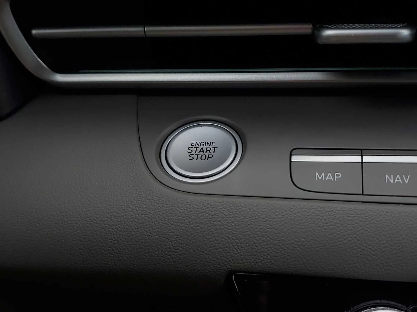 Used 2025 Fluid Metal Hyundai SEL Convenience image 29