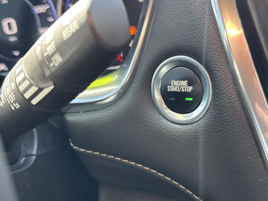 Used 2023 Red Chevrolet Premier image 17