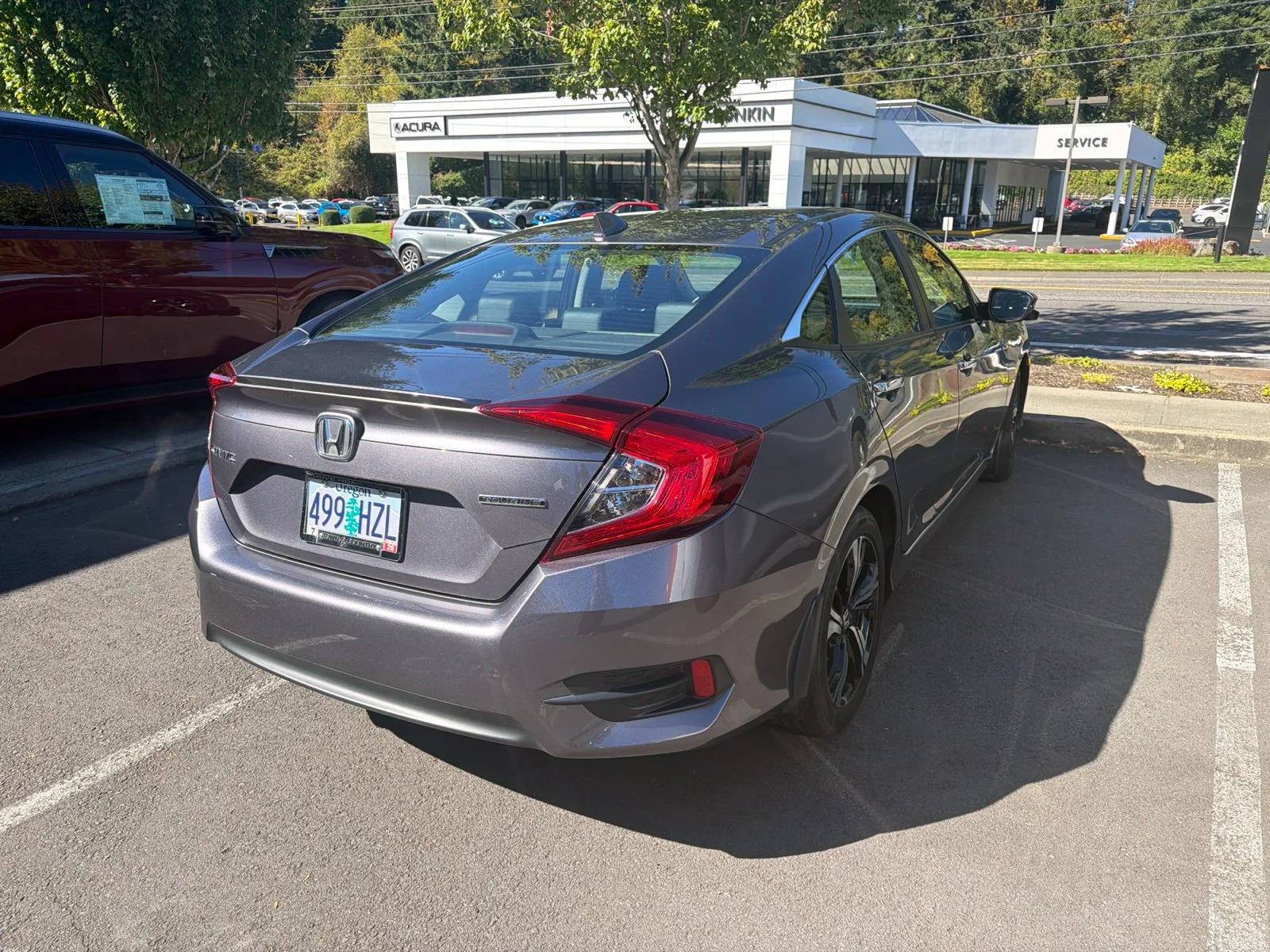 Used 2016  Honda Touring image 7