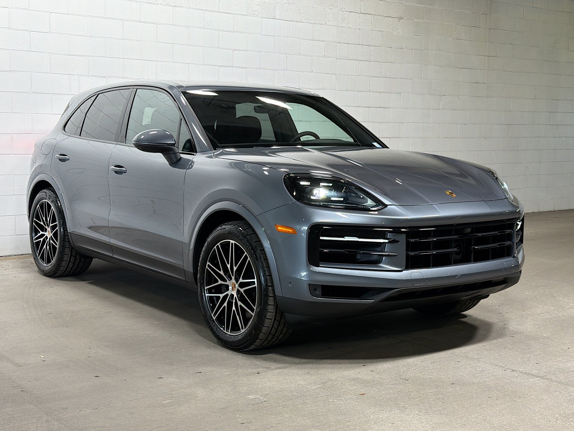 New 2026 Vanadium Grey Metallic Porsche  image 6