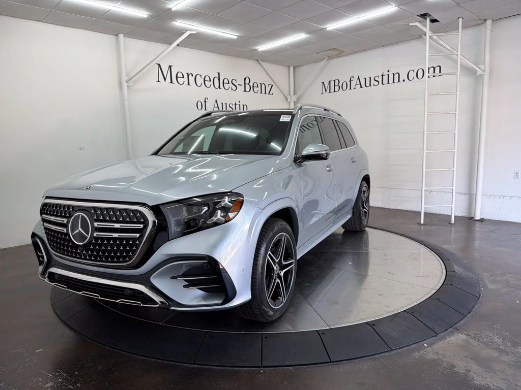 New 2027 Silver Mercedes-Benz GLS 450 image 3