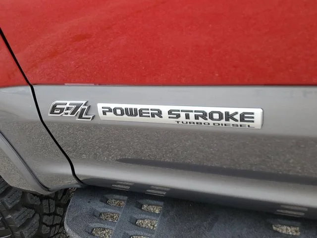 Used 2021 Red Ford Lariat image 9