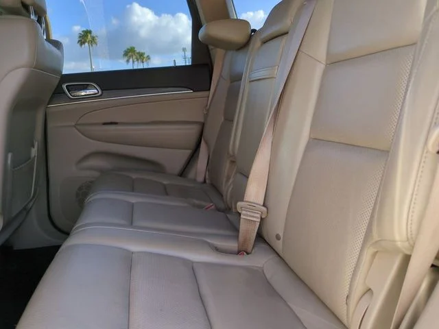 Certified Used 2019 White Jeep Limited image 14