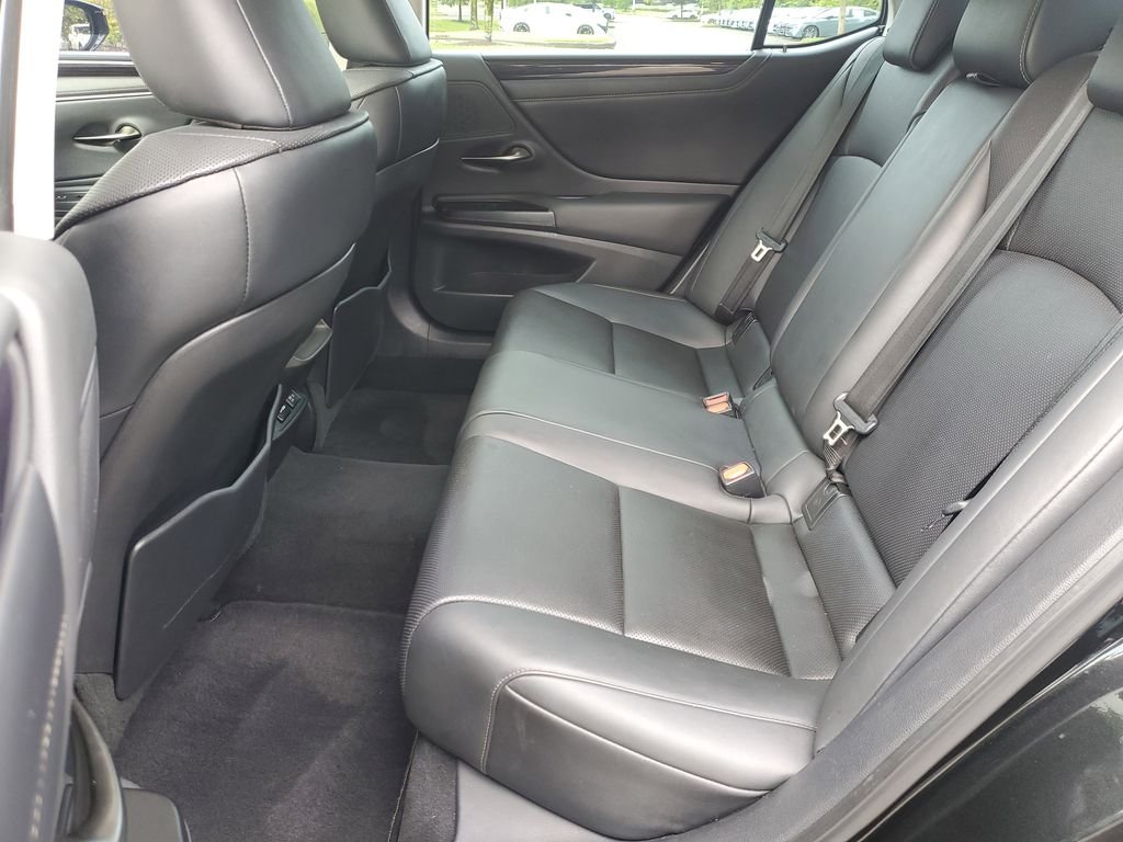 Used 2020 Black Lexus 350 image 10
