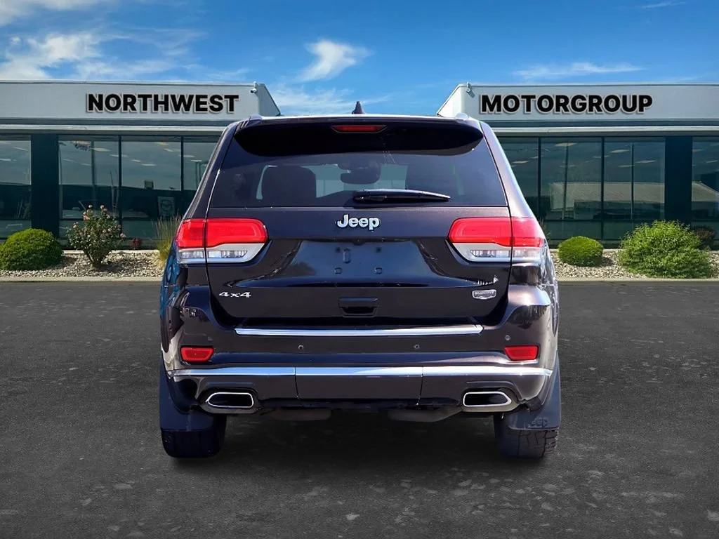 Used 2017 Luxury Brown Pearl Jeep Summit image 6