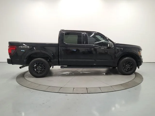Used 2024 Black Ford XLT image 8