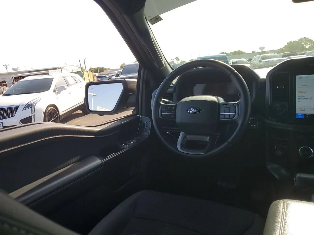 Used 2024 Silver Ford XLT image 15