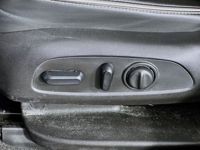 2017 GMC Acadia Denali - Photo 11