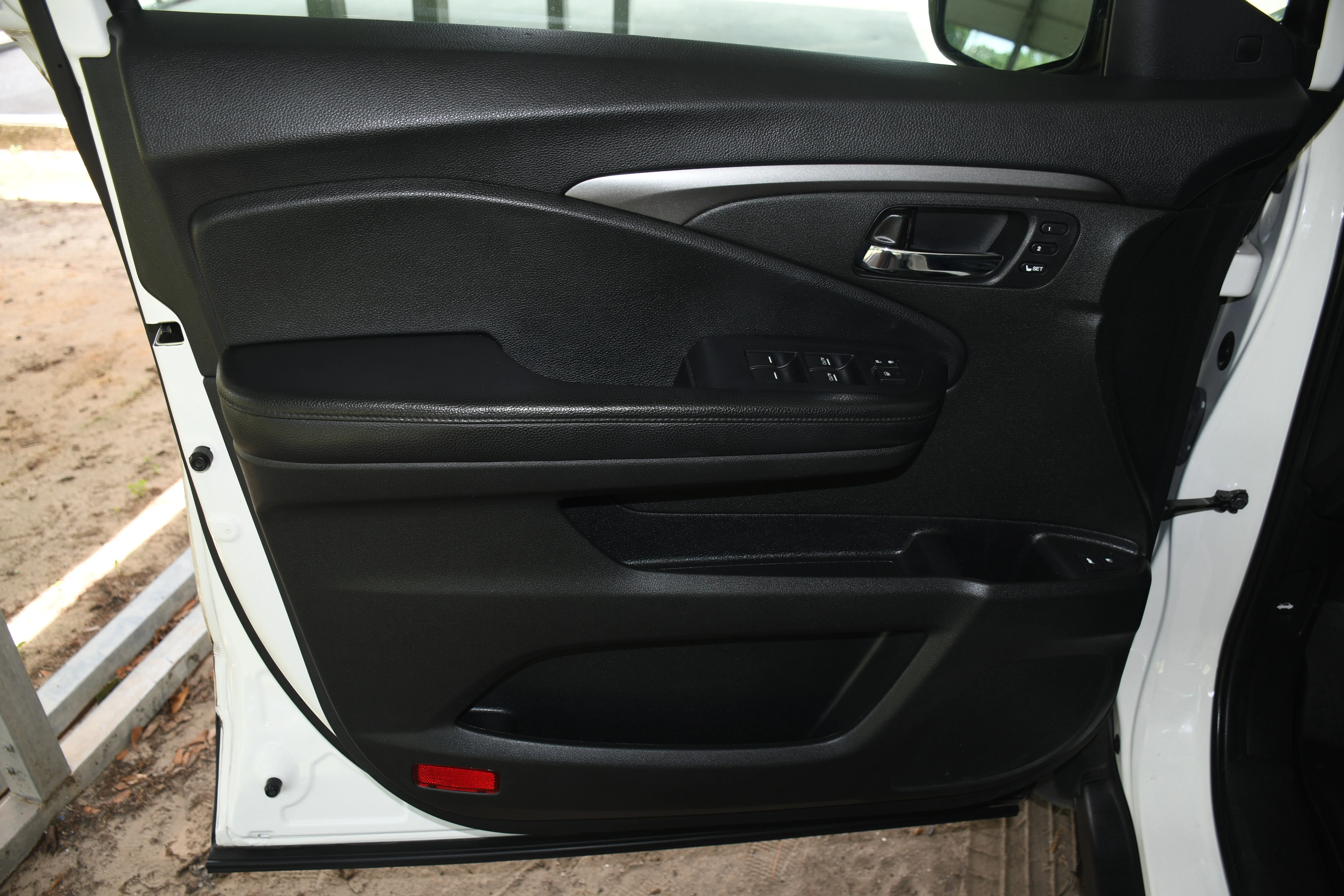 Used 2019  Honda EX-L image 10