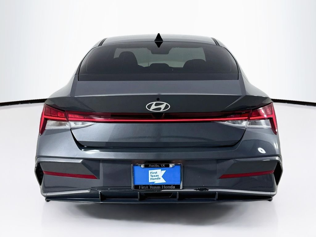Used 2024 Ecotronic Gray Hyundai SEL image 7