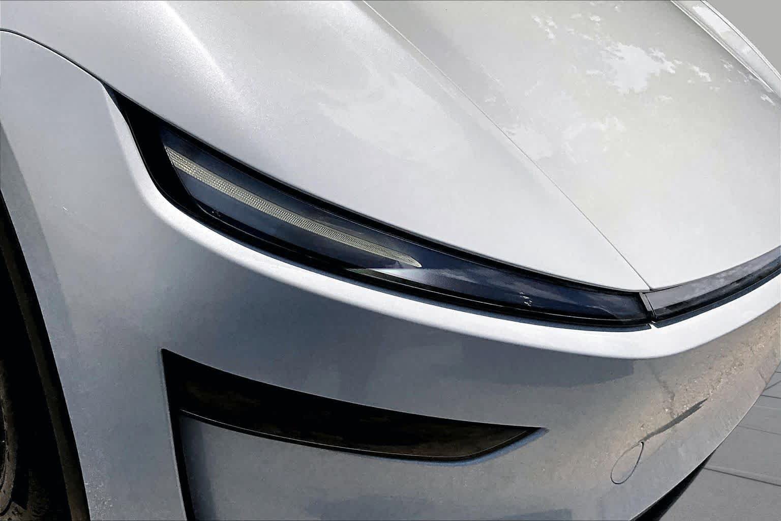Used 2026  Tesla  image 26