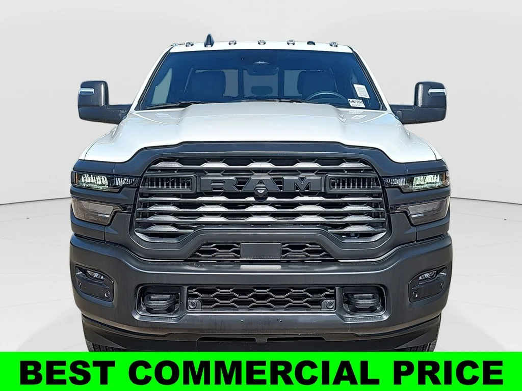2026 RAM 3500 Tradesman - Photo 8