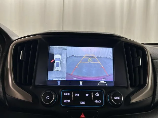 Used 2018 RED QUARTZ TINTCOAT GMC Denali image 19