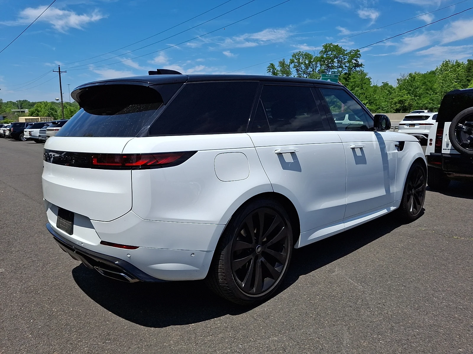 Certified Used 2024 Fuji White - 1AA Land Rover Dynamic SE image 2