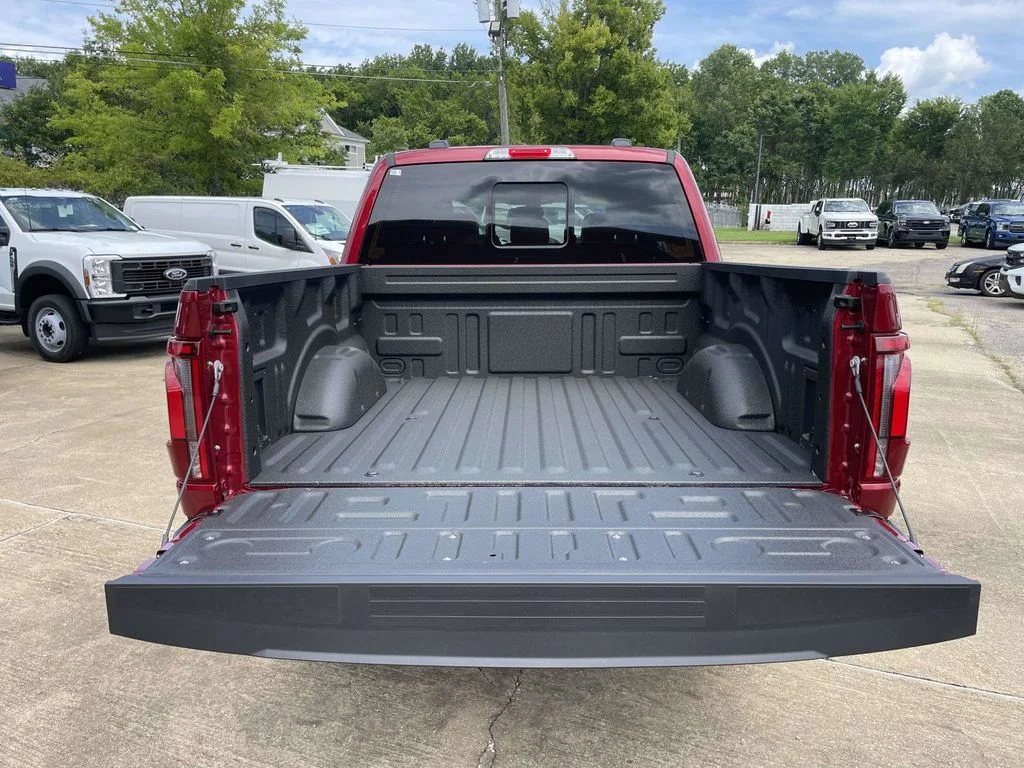 New 2026 Ruby Red Metallic Tinted Clearcoat Ford Lariat® image 10