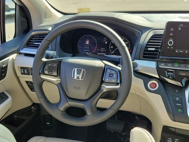 New 2026 Platinum White Pearl Honda EX-L image 15
