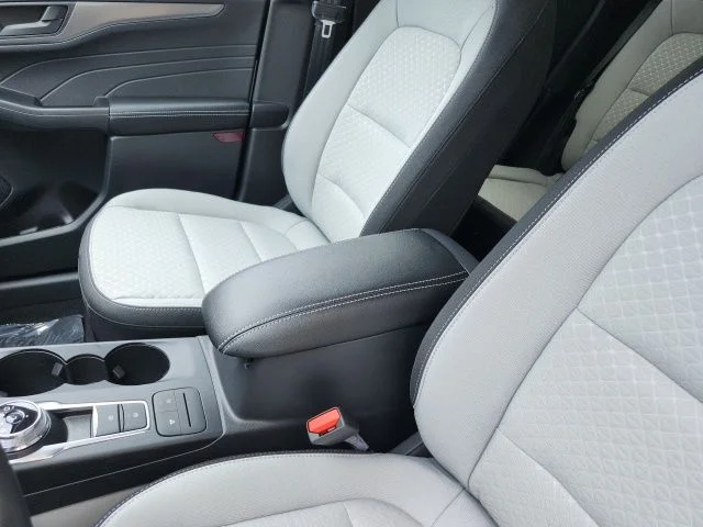 New 2026 Oxford White Ford Active® image 23