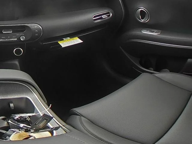 New 2026 Gray Hyundai SEL Premium image 38
