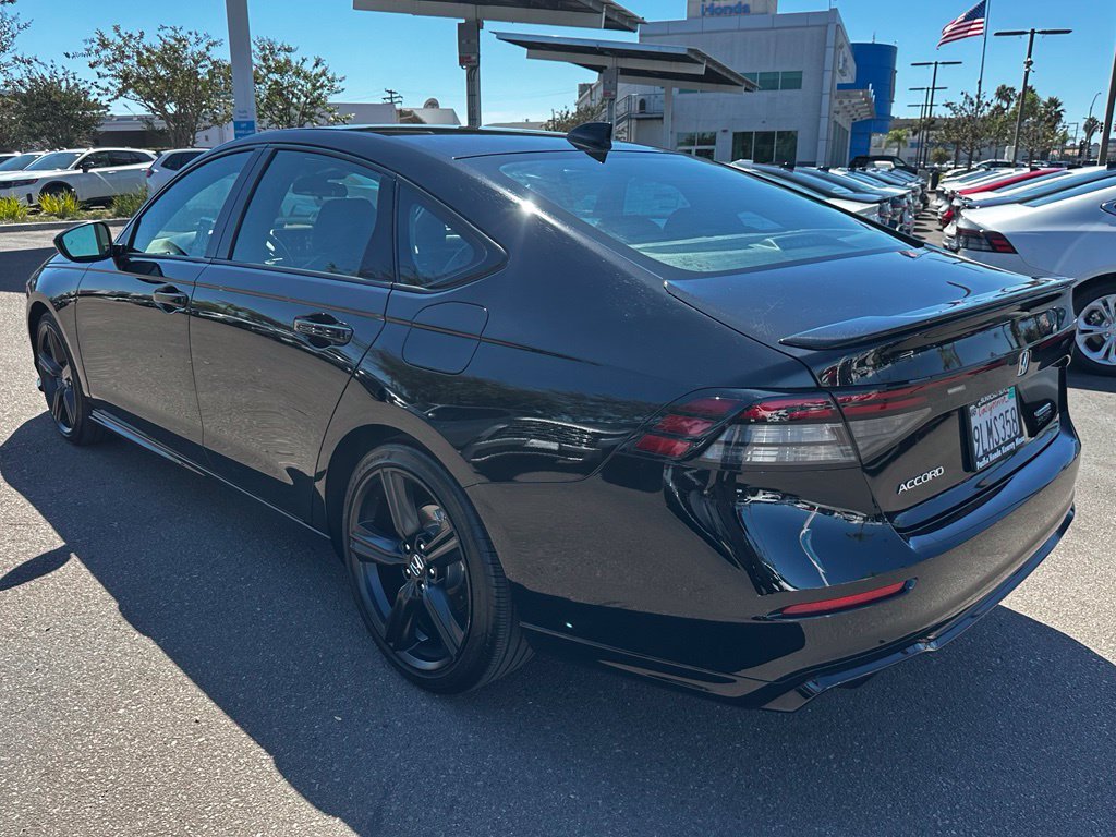 Certified Used 2024 Crystal Black Pearl Honda Sport-L image 7