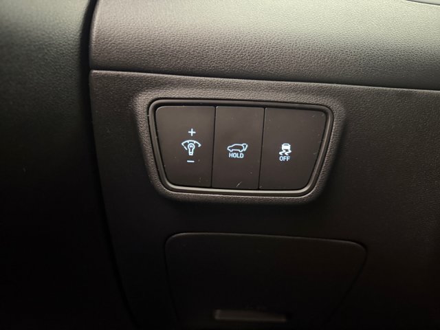 Used 2023 Gray Hyundai SEL image 17