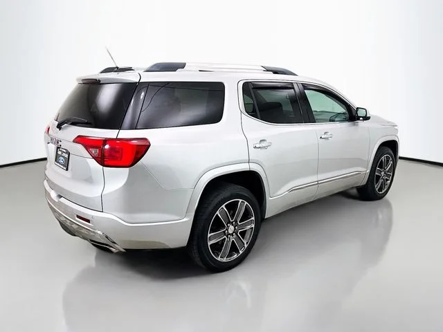 Certified Used 2019 Quicksilver Metallic GMC Denali image 7