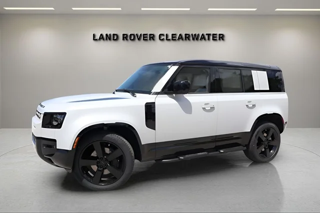 2026 Land Rover Defender 110 X-Dynamic SE