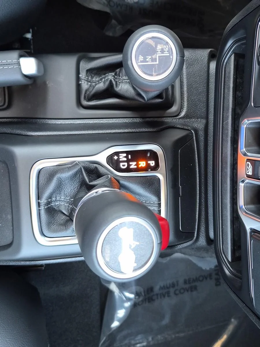 New 2026 Reign Exterior Paint Jeep Sahara image 25