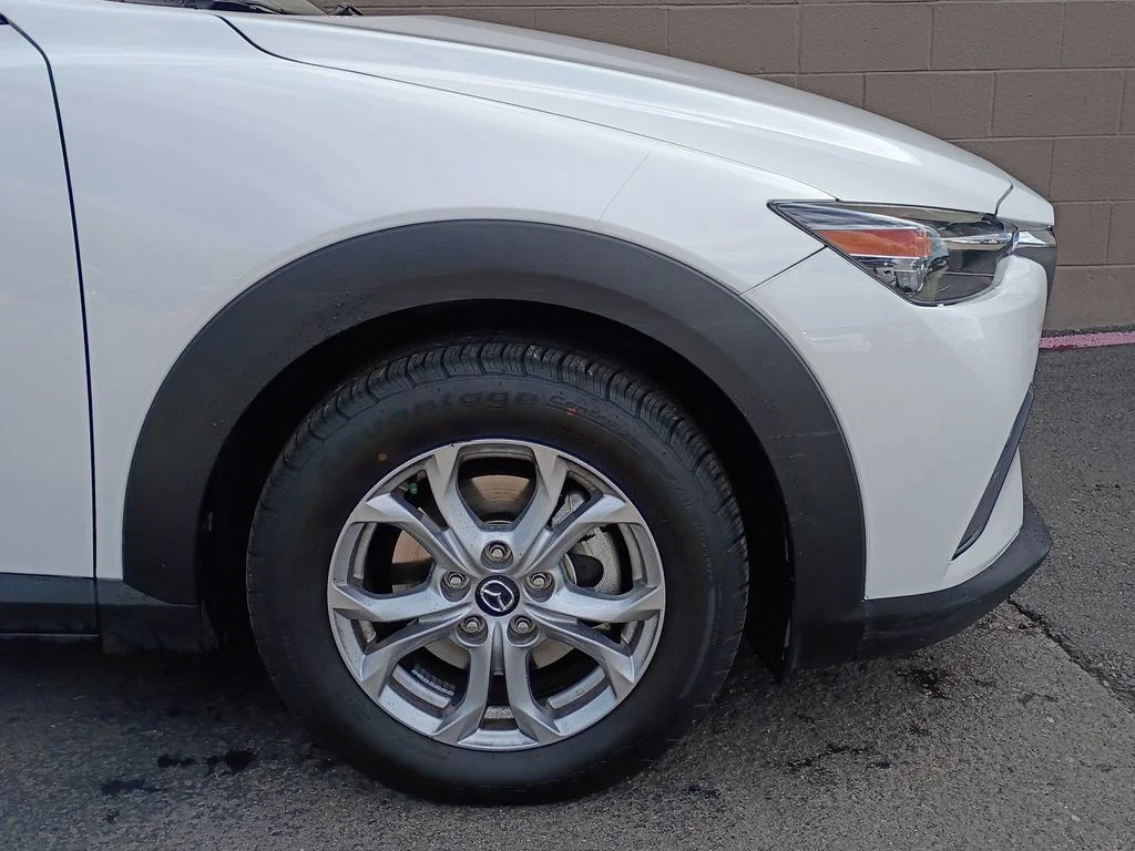 Used 2016 Crystal White Pearl Mica Mazda Touring image 2