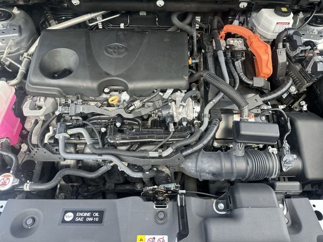 Certified Used 2024 Silver Toyota XLE image 19