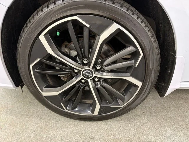 Used 2023 Gray Nissan 2.5 SR image 28