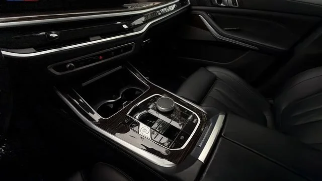 Used 2023 Black BMW xDrive40i image 16