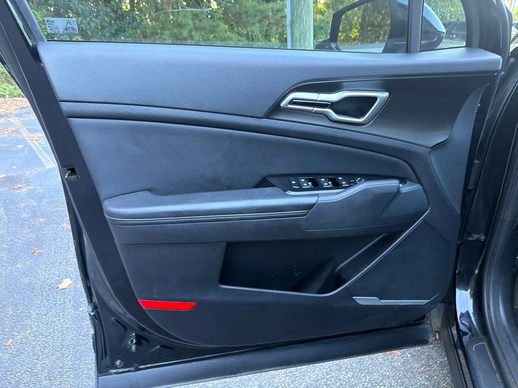 Used 2025 Black Kia EX image 10